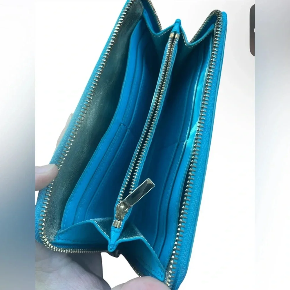 Tory Burch Zip Around Wallet